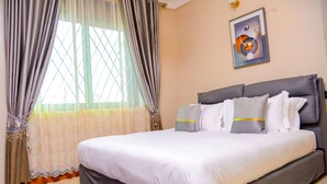 Family Apartment - Malaikanzi Suites (Entebbe)