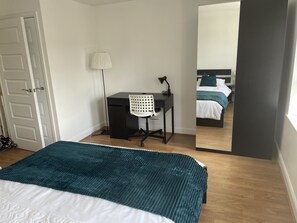4 soveværelser, strygejern/strygebræt, Wi-Fi, sengetøj
