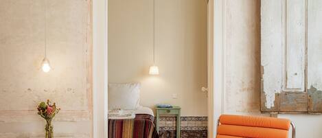 The Tree Apartment (3A) | Vardagsrum