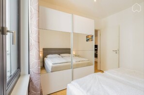 1 bedroom, iron/ironing board, travel cot, WiFi