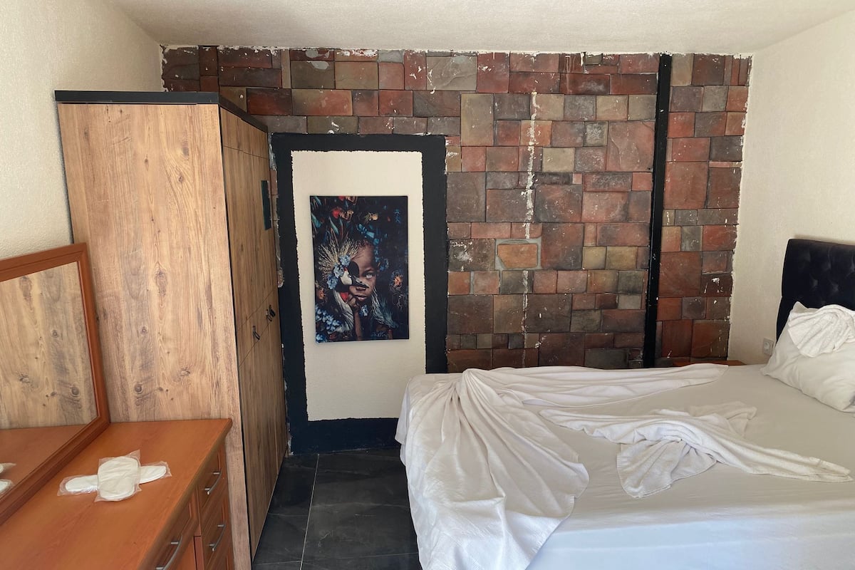 Quarto conforto, 1 cama de casal, vista para a colina | Roupas de cama de algodão egípcio, roupas de cama premium