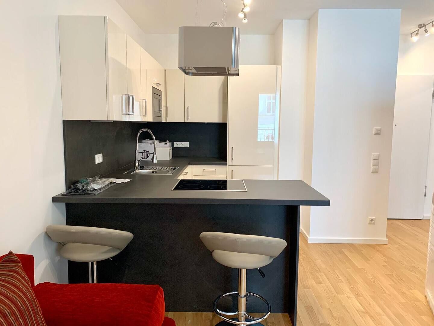 Mikrowelle, Ofen, Herdplatte, Geschirrspüler