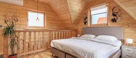 1 bedroom, laptop workspace, free WiFi, bed sheets