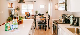 Artist Retreat | Near Downtown, Stadium & UGA