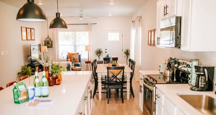 Artist Retreat | Near Downtown, Stadium & UGA