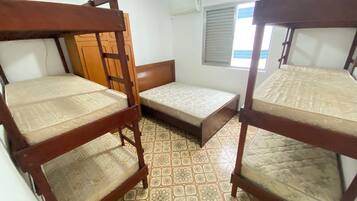 1 bedroom, iron/ironing board, WiFi