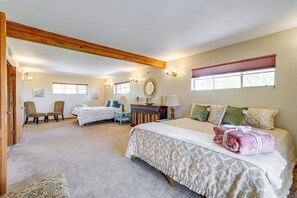 House (3 Bedrooms) | Interior - Close to Hiking & Biking: Mtn-view Phoenix Home (Phoenix)