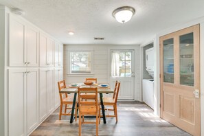 Casa (2 Bedrooms) | Interior