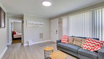 Cottage (2 Bedrooms) | Interior