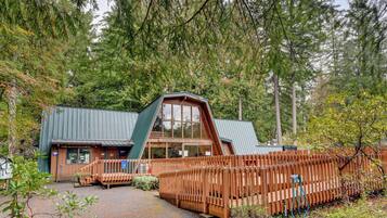 House (2 Bedrooms) | Bahagian dalam