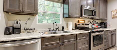 Casa (2 Bedrooms) | Interior