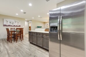 Casa (2 Bedrooms) | Interior