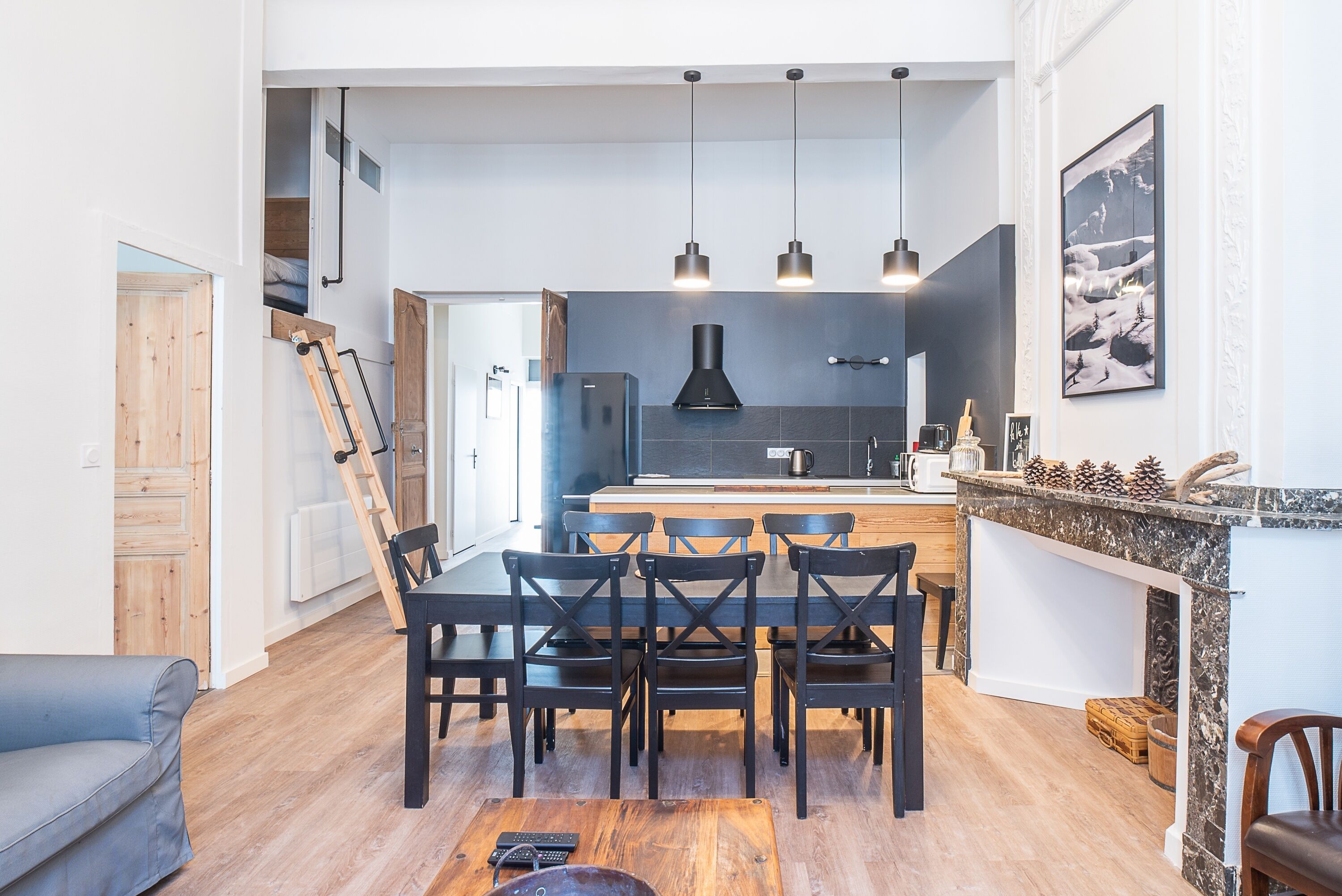 المنشأة من الداخل