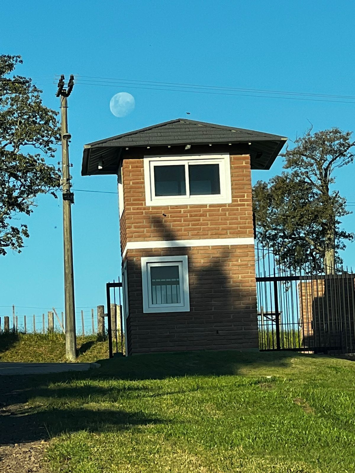 Mặt tiền nơi lưu trú