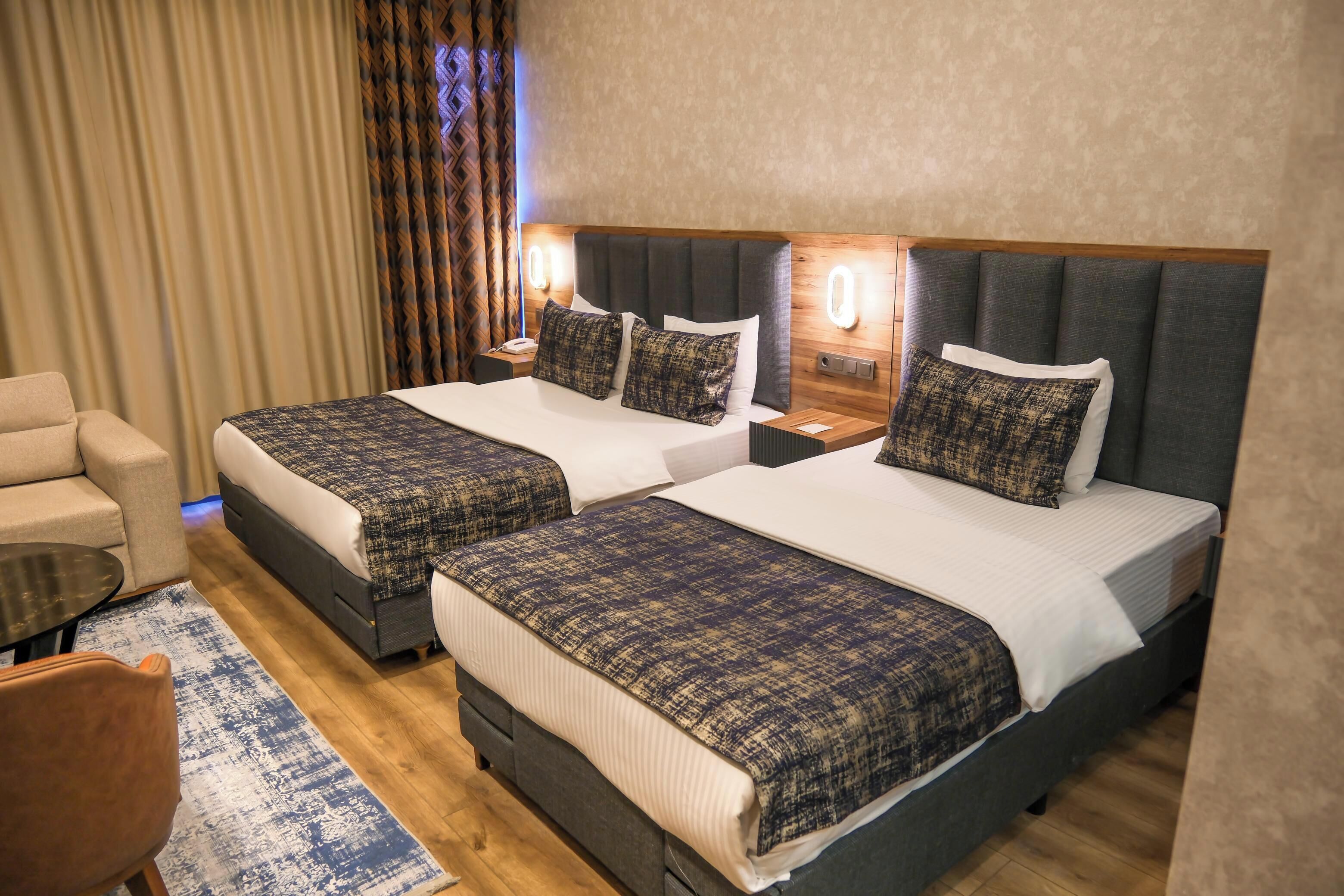 1 bedroom, egyptian cotton sheets, premium bedding, minibar