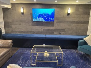 Smart-TV, Kamin