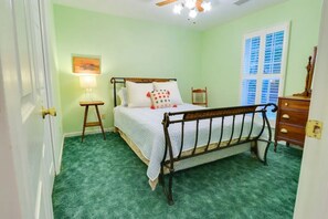 2 makuuhuonetta, Wi-Fi, vuodevaatteet