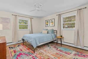 3 soveværelser, skrivebord, weekendseng, gratis Wi-Fi