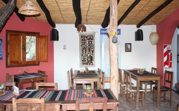 Living area - El Sol Hostel y Posada Humahuaca (Humahuaca)