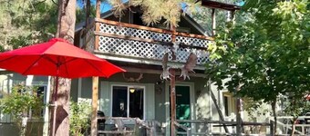 NorthFork Lodge Cabin #2 "The Pine"