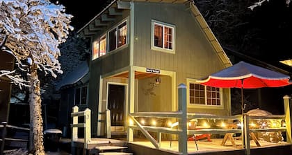 NorthFork Lodge Cabin #3 “The Maple”