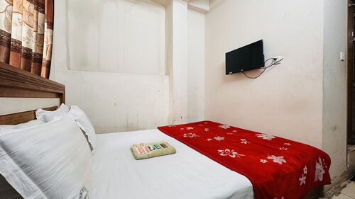 Hotel New Royal Palace Dhanmondi