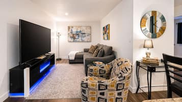 Smart TV, DVD player, books