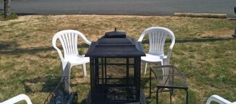 1 Mile from Spirit Mountain Casino! Cozy apartment that sleeps 6