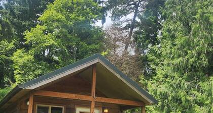 The Bear Cottage- 1 Bedroom