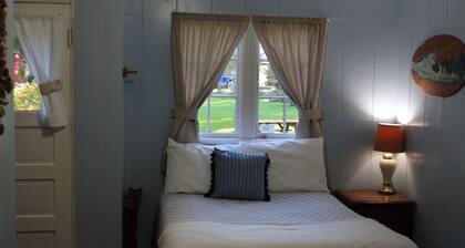 Surf Cottage- 2 bed cottage