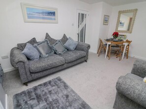 House | Living area | Fireplace - Bay Cottage Morecambe Beach 4 Berth 2 Bedrooms (Morecambe)