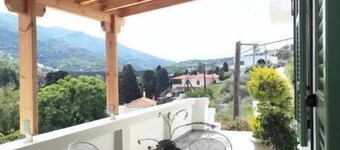 Stellinas Pretty House