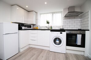 基础独立别墅 | 私人厨房 | 电热水壶