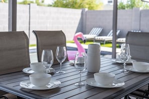 Outdoor dining