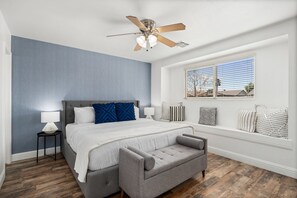 4 bedrooms, iron/ironing board, WiFi, bed sheets