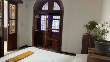 Premium bedding, down duvets, Select Comfort beds, desk