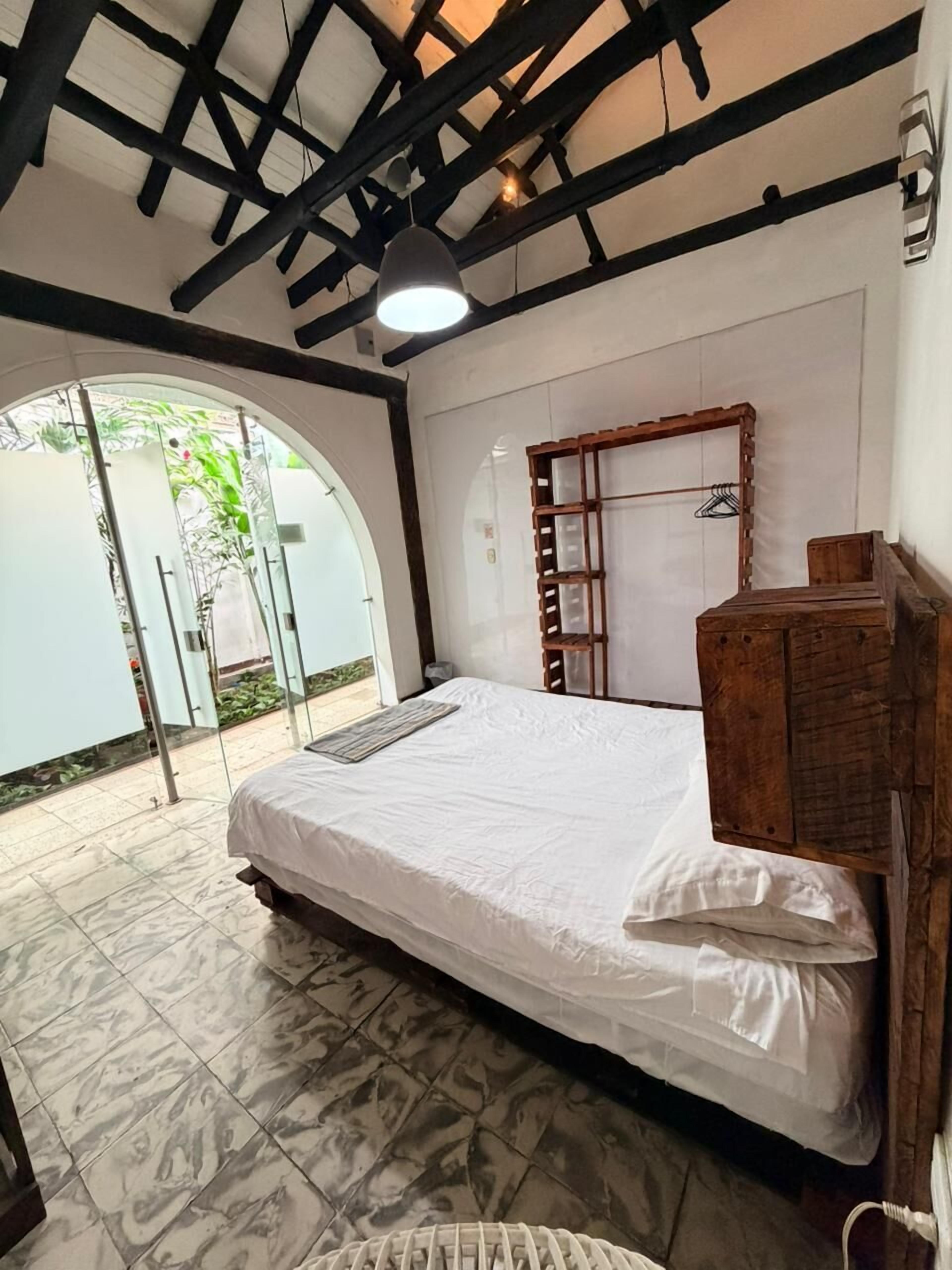 Basic Single Room, 1 Bedroom | Premium bedding, down duvets, Select Comfort beds, desk