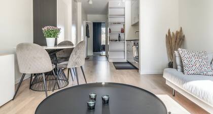 2 Bedroom Cozy City Apartment in Bromma