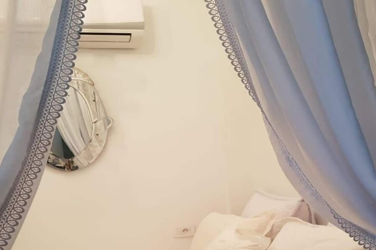Room | 1 bedroom, in-room safe, free WiFi, bed sheets