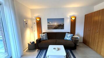 Fernseher, Stereoanlage