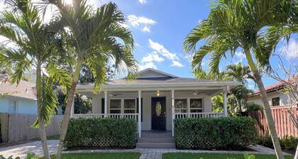 LIT's Palma Home - Near Beach, Downtown, Shopping, & More!!