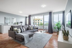 Apartment | 3 bedrooms - Barreiros Serenity by Madeira Sun Travel (Funchal)