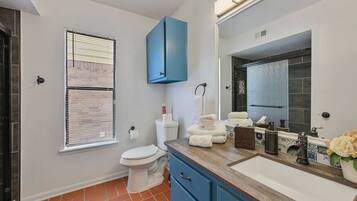 Hair dryer, towels