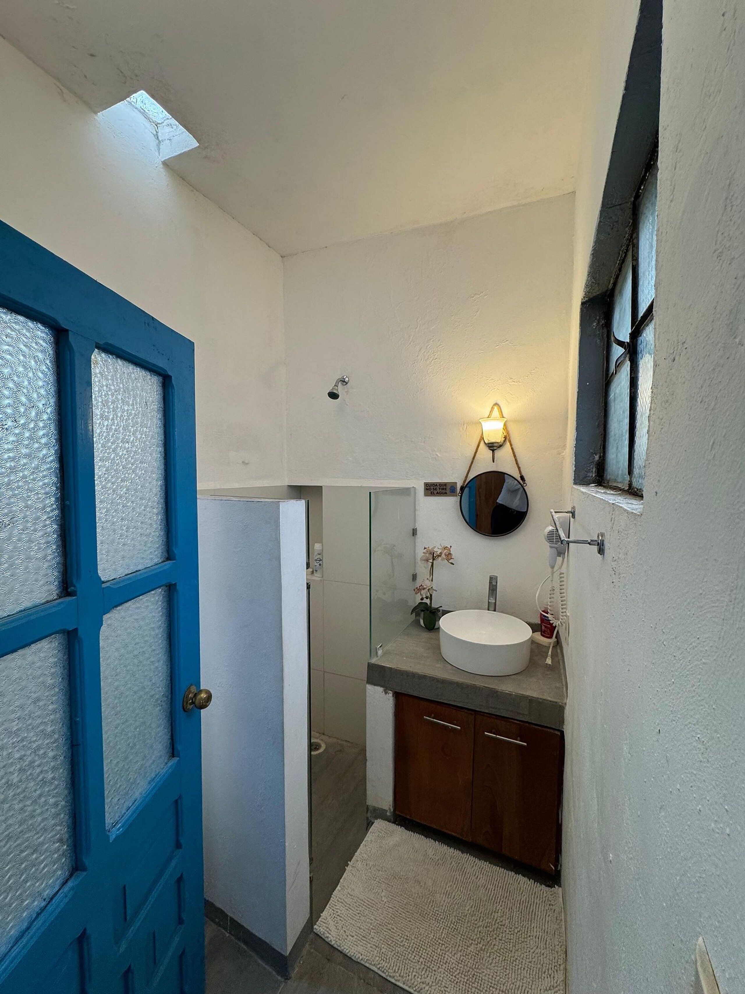 Hair dryer, towels