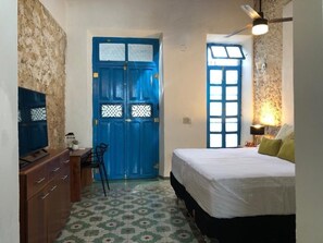 1 bedroom, iron/ironing board, bed sheets - Casita de la 12 5 min a centro Campeche ideal para 2 ó 3 personas Cocina con estufa de inducción, microondas y refrigerador (Barrio de San Román)