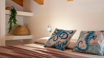 4 camere, ferro/asse da stiro, Wi-Fi gratuito, lenzuola