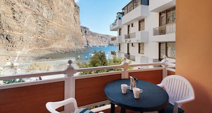 Holiday Apartment "Playita" with Sea View, Private Terrace & Wi-Fi