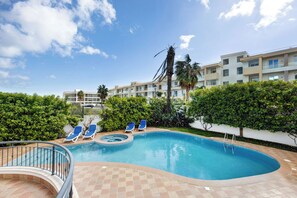 Pool - Apartment 'Chez Hélène et Paulo' with Shared Pool, Wi-Fi and Air Conditioning (Lagos)