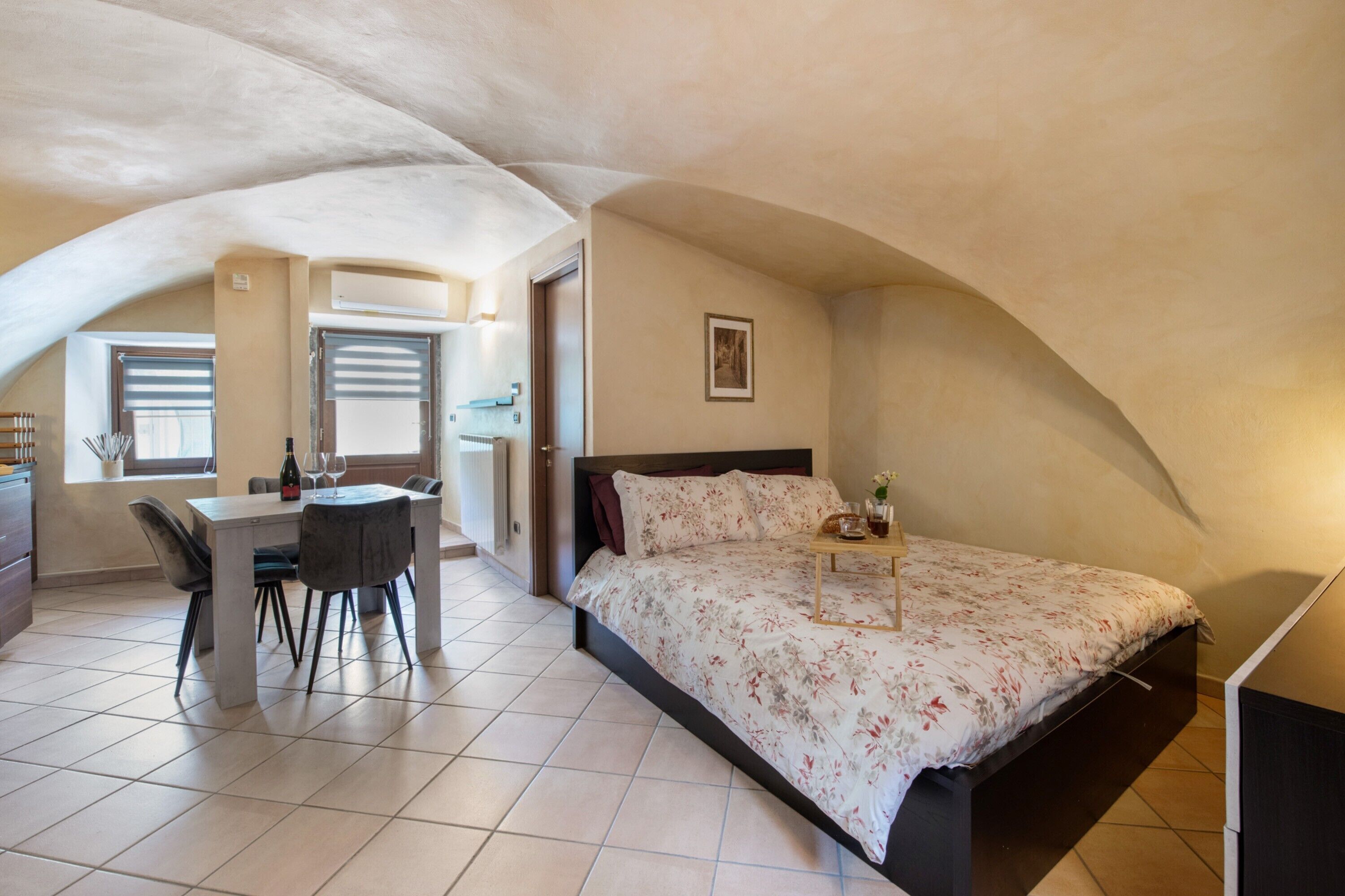 Free WiFi, bed sheets, wheelchair access