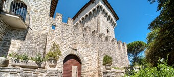Villa 'Castello Di Magrano' avec piscine privée, terrasse privée et Wi-Fi